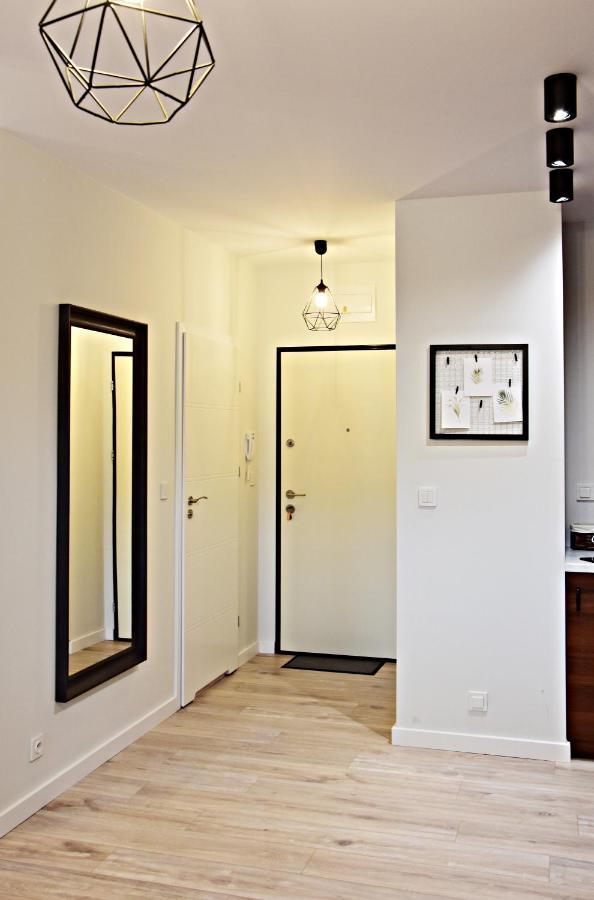 Warsaw Inside Business Centre Apartment Exterior foto