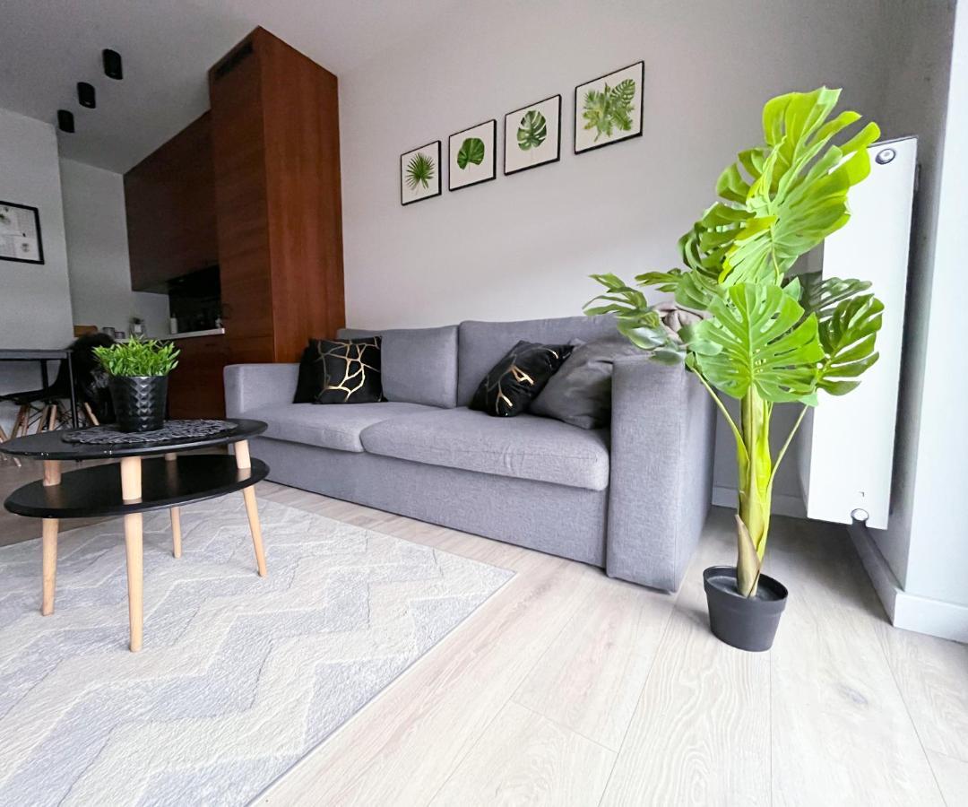 Warsaw Inside Business Centre Apartment Exterior foto