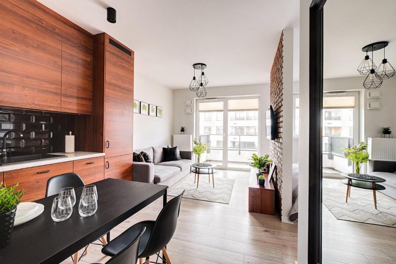 Warsaw Inside Business Centre Apartment Exterior foto